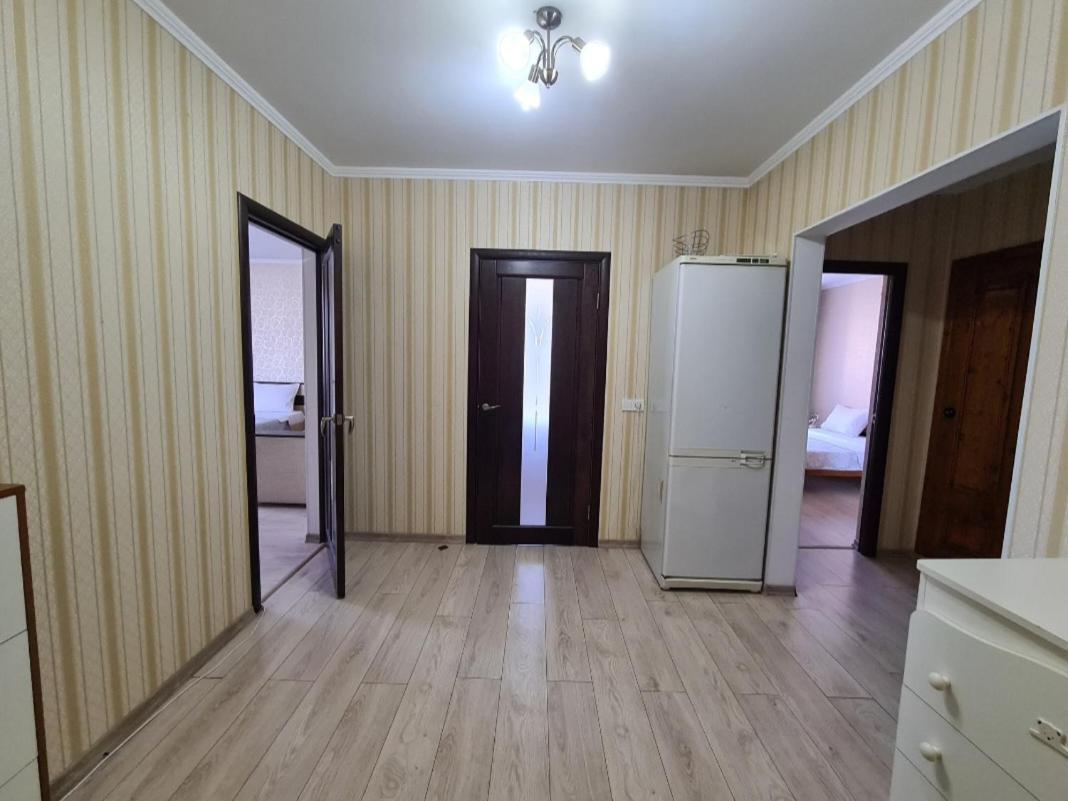 Apartamento Decebal 2 Chisináu Exterior foto
